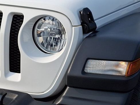Certified 2023 Jeep Wrangler Unlimited Sport AWD/4WD image 12