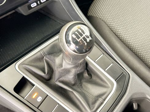 Used 2021 Volkswagen Jetta S FWD image 19