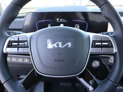 New 2025 Kia Telluride EX w/ EX Captain's Chair Package image 37