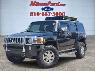 Used 2010 HUMMER H3 Luxury image 1