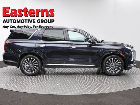 Used 2024 Hyundai Palisade Calligraphy AWD/4WD image 4