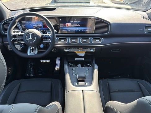 Used 2026 Mercedes-Benz GLE 53 AMG 4MATIC image 10