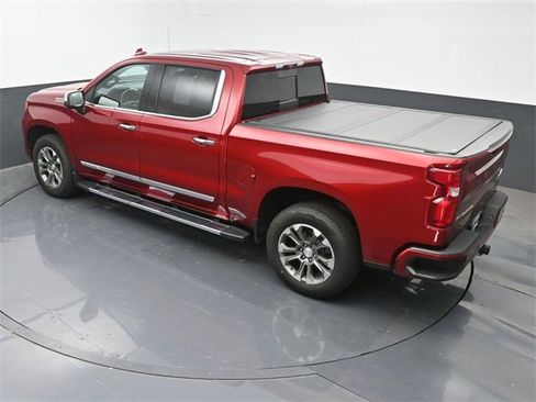 Used 2023 Chevrolet Silverado 1500 High Country w/ Technology Package image 35