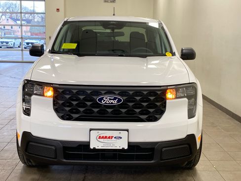 New 2026 Ford Maverick XL image 3