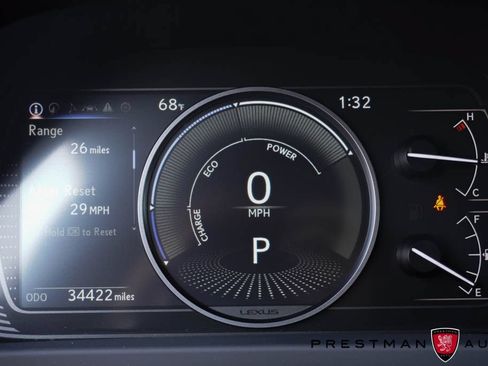 Used 2024 Lexus UX 250h FWD image 26