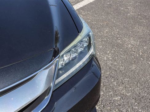Used 2016 Acura ILX image 14