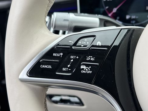 Used 2023 Mercedes-Benz S 580 4MATIC Sedan image 37