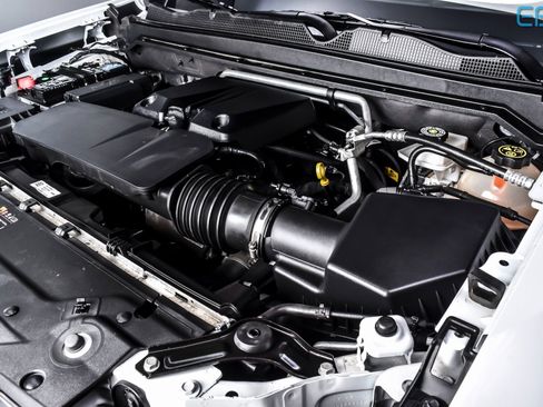 Used 2023 Chevrolet Colorado LT w/ LT Convenience Package III image 13