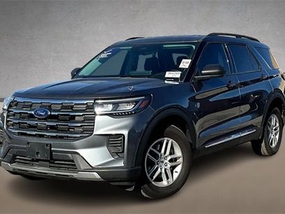 Used 2025 Ford Explorer Active