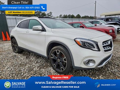 Used 2019 Mercedes-Benz GLA 250 w/ Convenience Package image 5