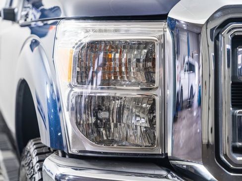 Used 2014 Ford F250 XLT w/ Snow Plow Prep Package image 14