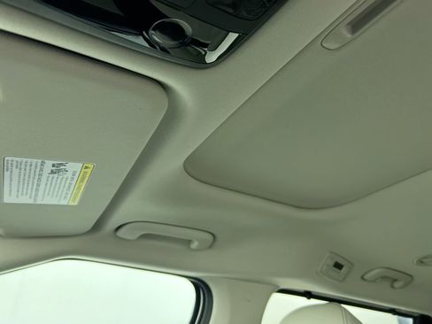 Certified 2026 Kia Carnival SX image 18