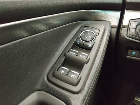 Used 2014 Ford Explorer Sport w/ Equipment Group 401A AWD/4WD image 27