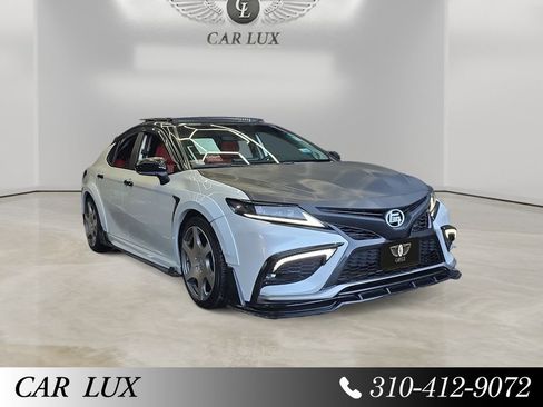 Used 2022 Toyota Camry XSE FWD image 7