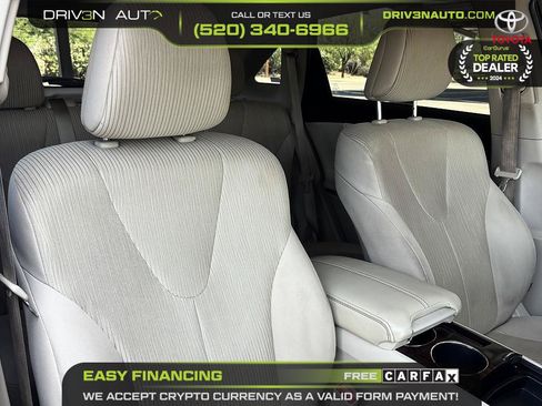 Used 2015 Toyota Venza LE FWD image 15