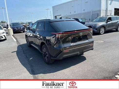 Used 2026 Toyota bZ FWD image 11