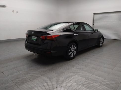 Used 2021 Nissan Altima 2.5 S image 9