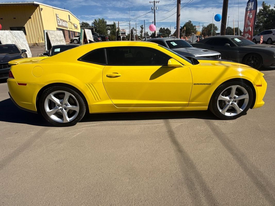Used 2015 Chevrolet Camaro SS RWD image 8