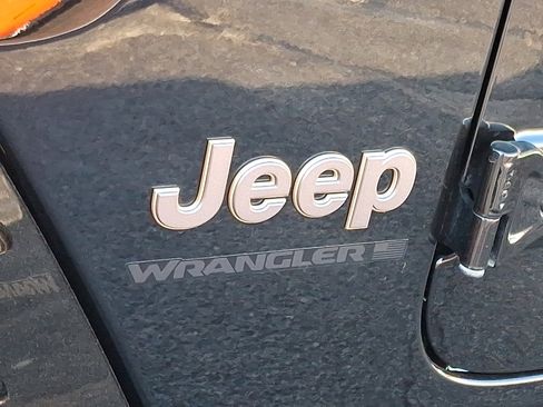 Certified 2024 Jeep Wrangler Unlimited Rubicon 392 image 29