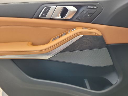 New 2025 BMW X7 xDrive40i w/ M Sport Package image 21