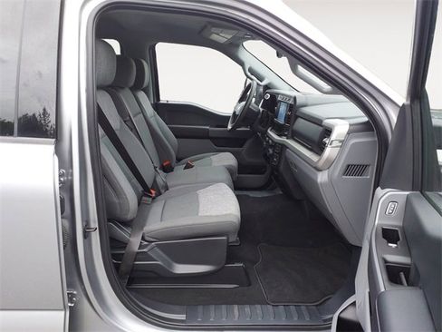 Certified 2024 Ford F350 XLT w/ 360-Degree Camera Package image 15