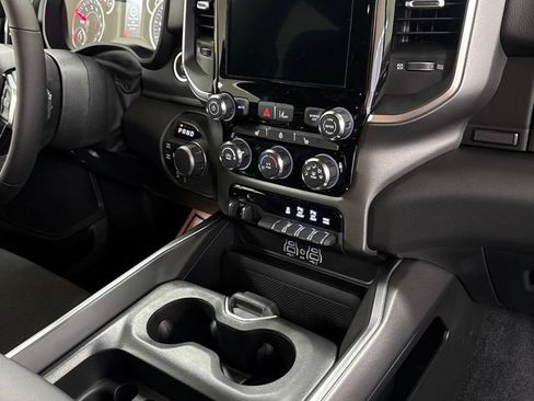 New 2026 RAM 1500 Big Horn AWD/4WD image 25