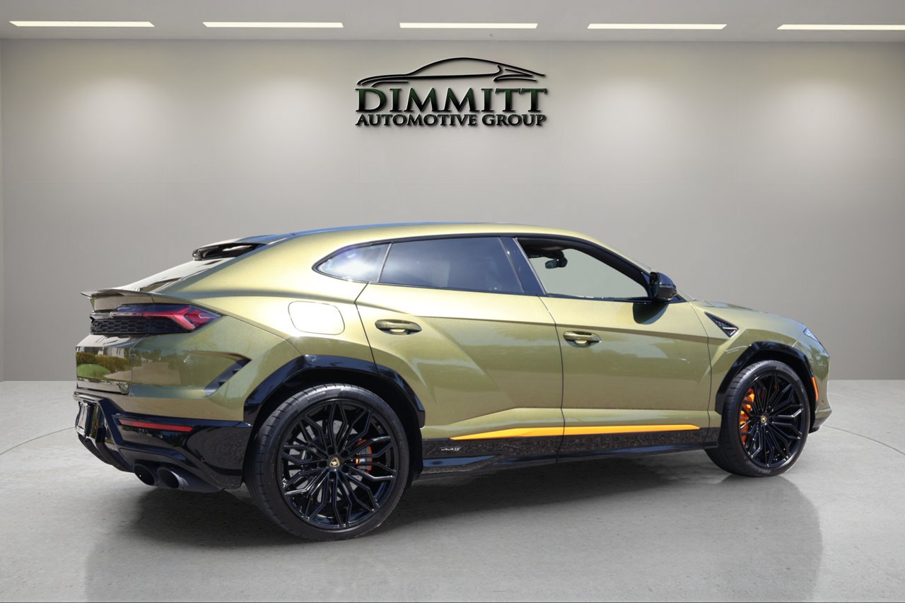 Used 2025 Lamborghini Urus SE AWD/4WD image 5