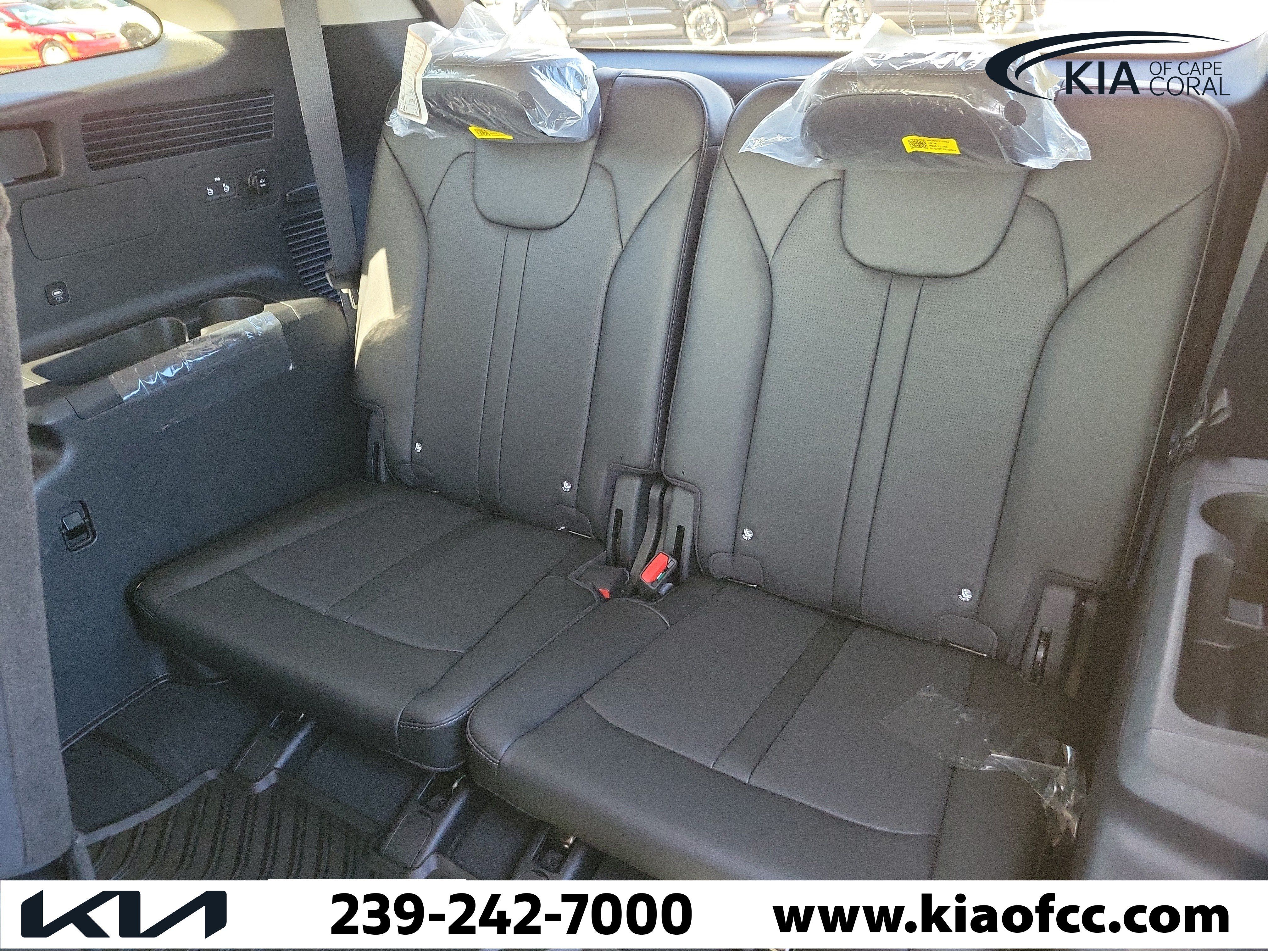 New 2026 Kia Sorento S FWD image 12