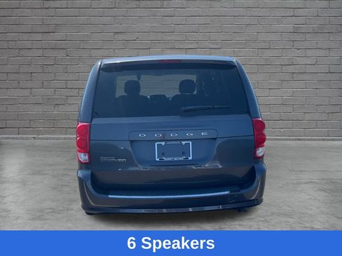 Used 2015 Dodge Grand Caravan SE w/ Quick Order Package 29E SE FWD image 4