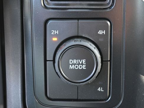 New 2026 Ford F550 4x4 Crew Cab image 34