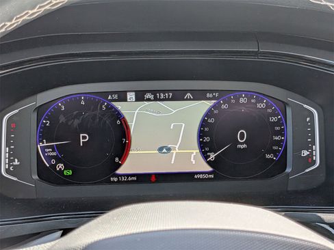 Used 2022 Volkswagen Taos SEL image 20