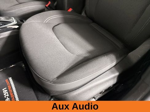 Used 2022 Jeep Renegade Altitude w/ Convenience Group image 11