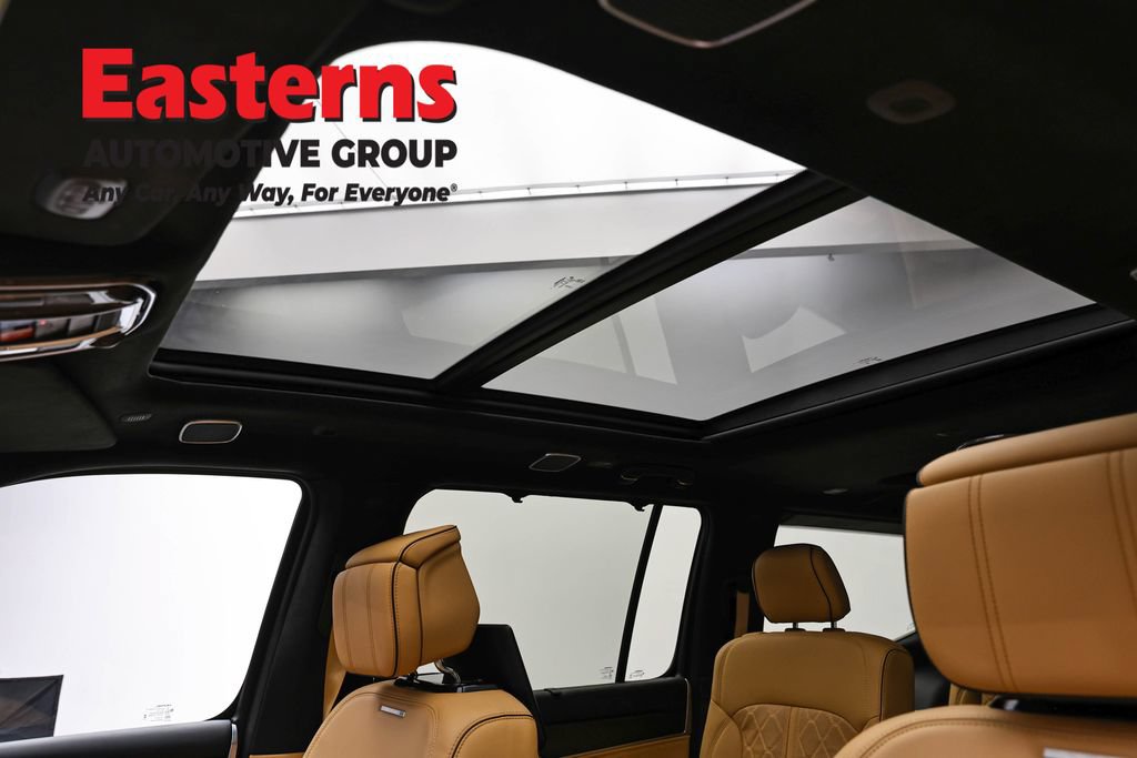 Used 2025 Jeep Grand Wagoneer Series III w/ Rear Seat Video Group 1 AWD/4WD image 40
