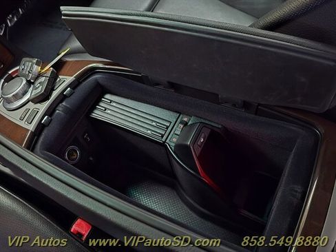 Used 2007 BMW 750Li RWD image 25