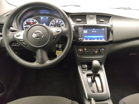 Used 2019 Nissan Sentra S FWD image 22