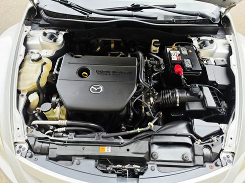 Used 2009 MAZDA MAZDA6 i Touring w/ Moonroof & Bose Pkg FWD image 17