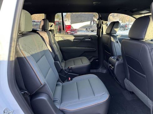 New 2026 GMC Acadia AT4 w/ LPO, Floor Liner Package image 17