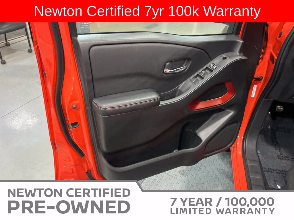 Used 2025 Nissan Frontier Pro-X RWD image 36
