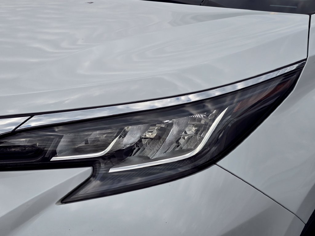 Used 2022 Toyota Sienna XLE w/ XLE Plus Package FWD image 26