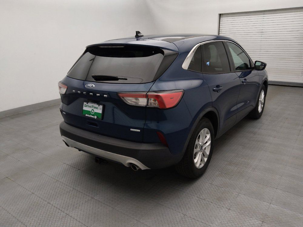 Used 2020 Ford Escape SE FWD image 9