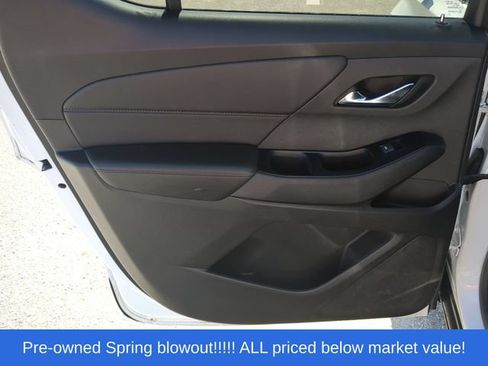 Used 2019 Chevrolet Traverse LT FWD image 34