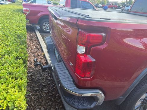 Used 2021 Chevrolet Silverado 2500 LT w/ All Star Edition AWD/4WD image 11