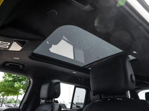 New 2026 Land Rover Defender 130 S AWD/4WD image 5