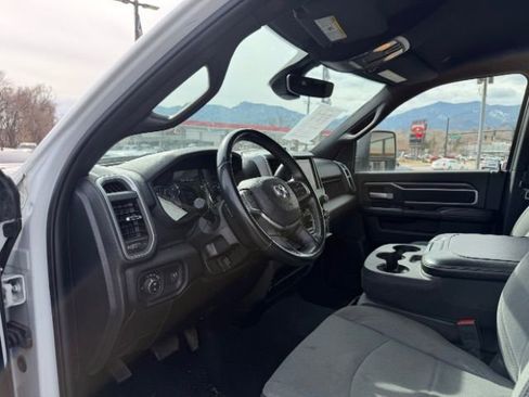 Used 2024 RAM 2500 Big Horn image 28