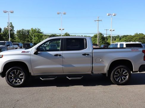 Used 2020 Chevrolet Silverado 1500 LT Trail Boss AWD/4WD image 12