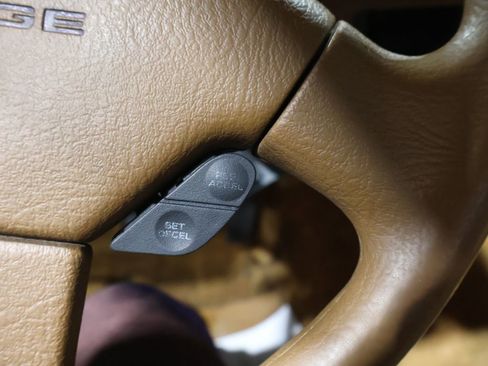 Used 1993 Dodge Dakota Base image 22