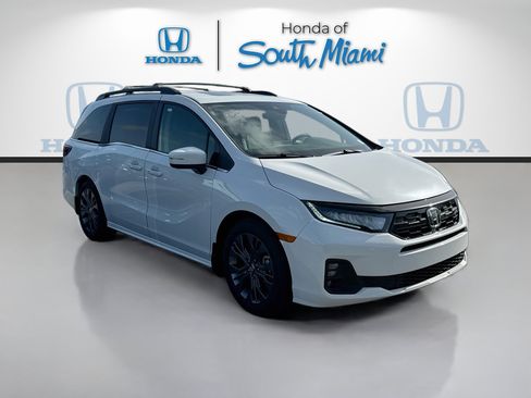 New 2026 Honda Odyssey Touring image 1