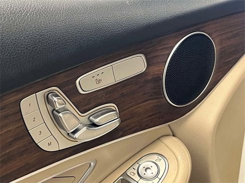 Certified 2022 Mercedes-Benz GLC 300 4MATIC image 16