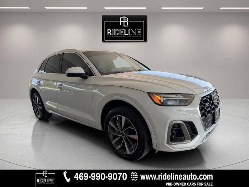 Used 2022 Audi Q5 2.0T Premium Plus w/ Premium Plus Package AWD/4WD image 2