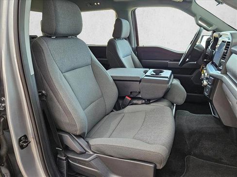 Used 2025 Ford F150 XLT w/ Equipment Group 301A Standard RWD image 19